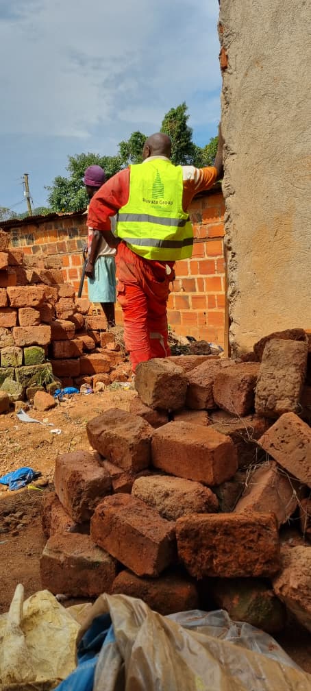 Seguku Perimeter & Retaining Wall — view 10