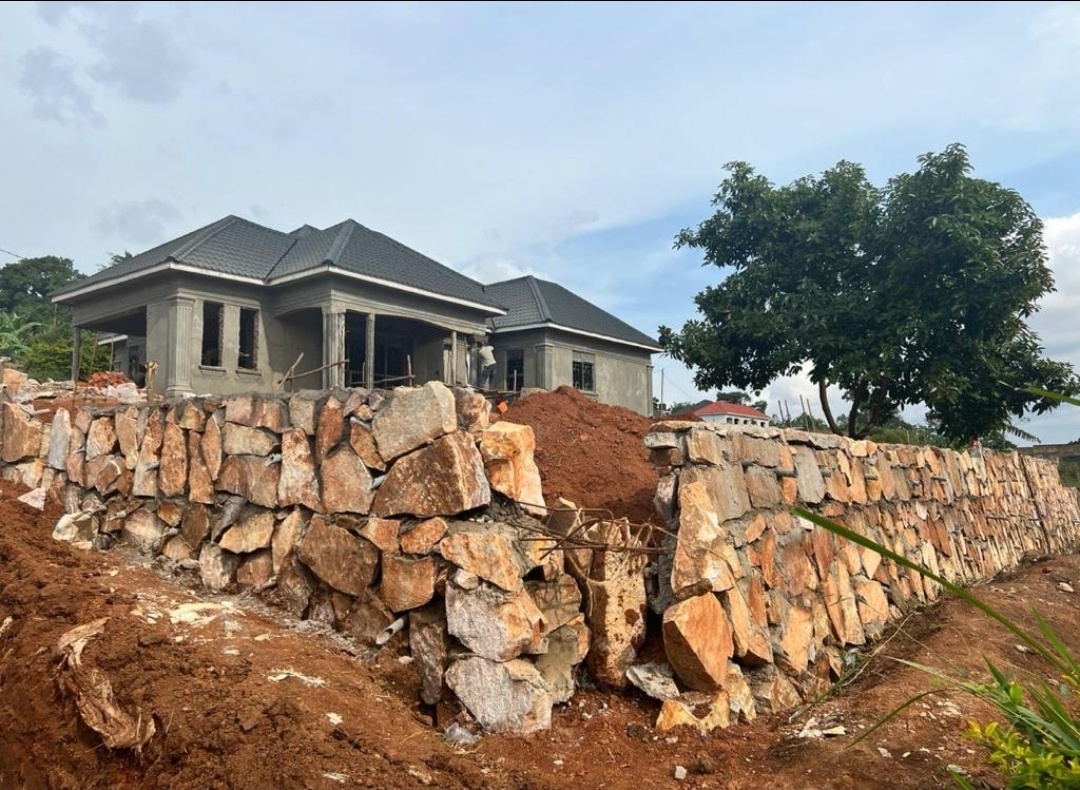 Najemba House — view 5