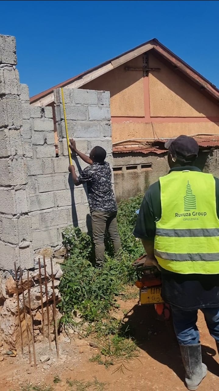 Seguku Perimeter & Retaining Wall — view 9