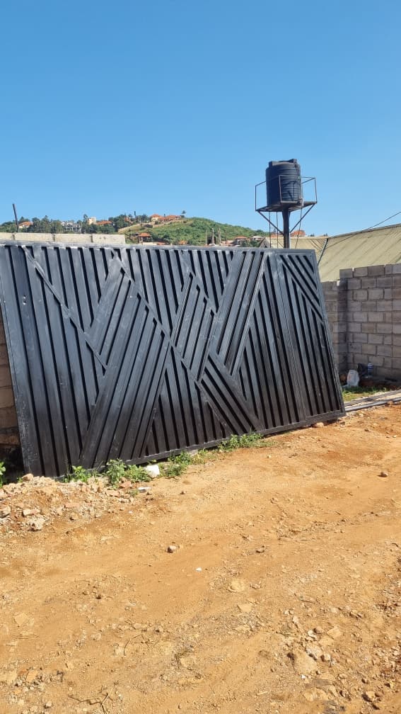 Seguku Perimeter & Retaining Wall — view 3