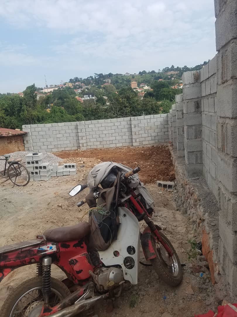 Seguku Perimeter & Retaining Wall — view 17